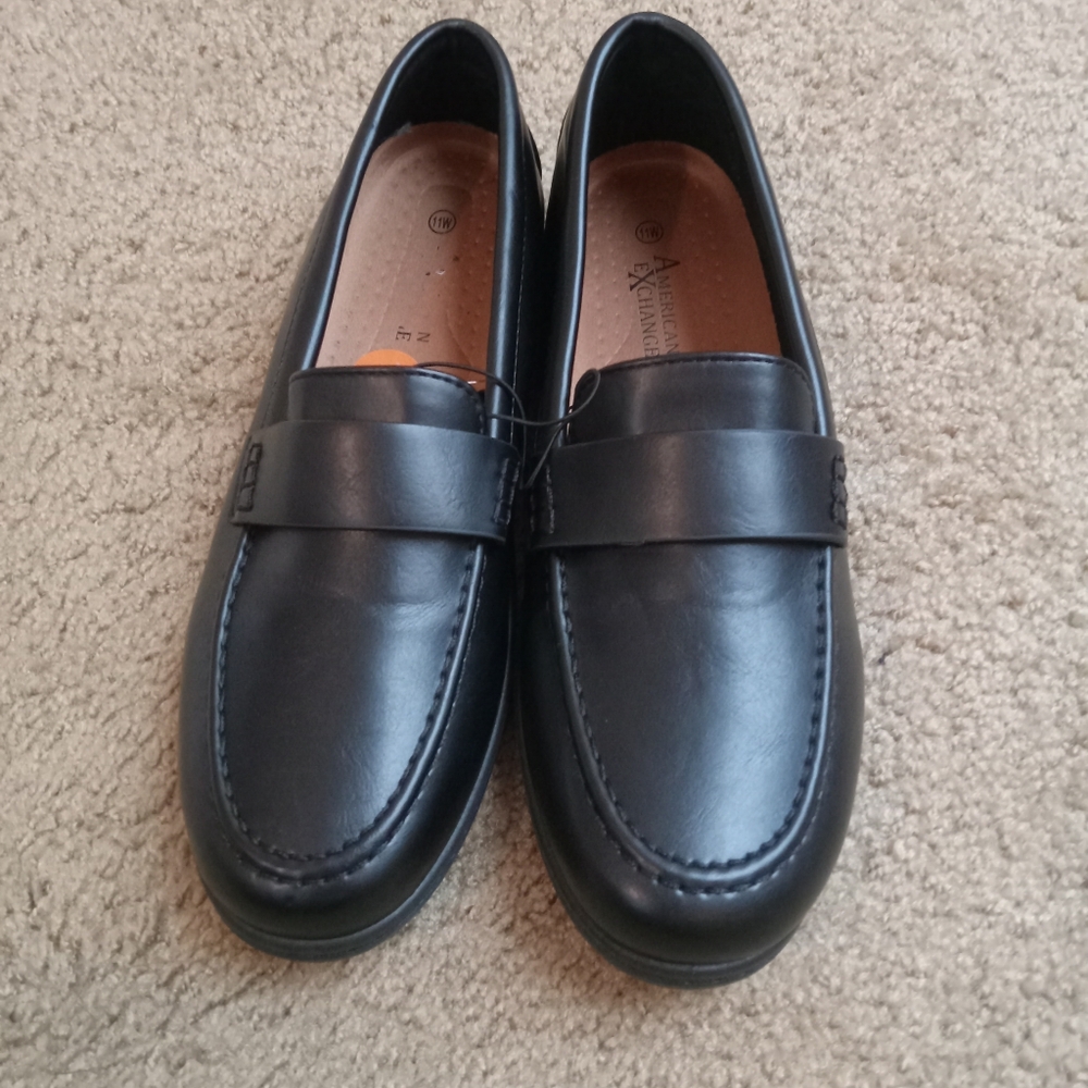 Nwt black American Exchange womens loafers